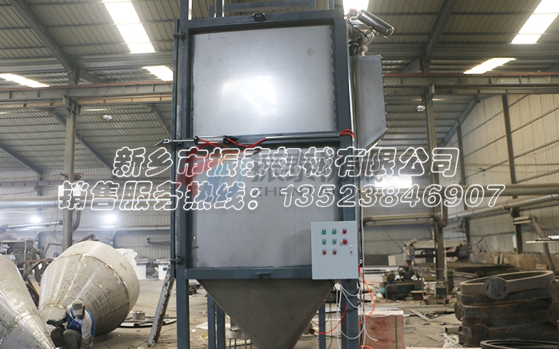 硫酸鈉晶體噸袋拆包機(jī)有什么技術(shù)特點(diǎn)？
